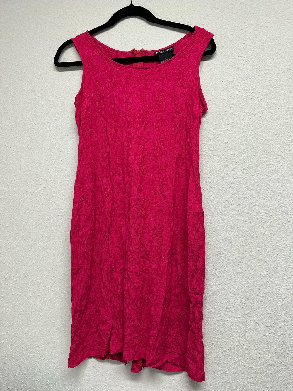 Vintage Sleeveless Textured Midi Dress in Fuchsia Pink